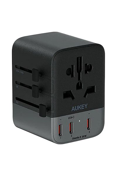AUKEY محول سفر عالمي بقوة 35 وات باللون الأسود