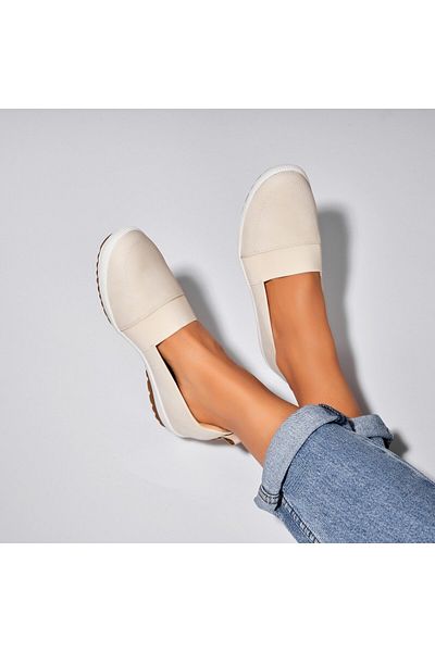 Joana Women's casual shoes in beige made of ecological leather Olesia