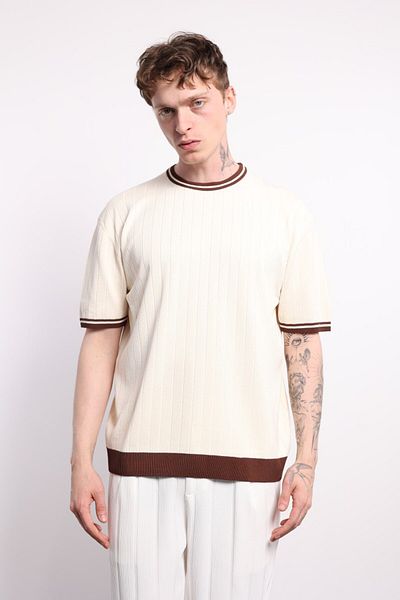 İLKCET MODA Λεπτομέρεια μανίκι γιακά Πλεκτό μπλουζάκι Oversize
