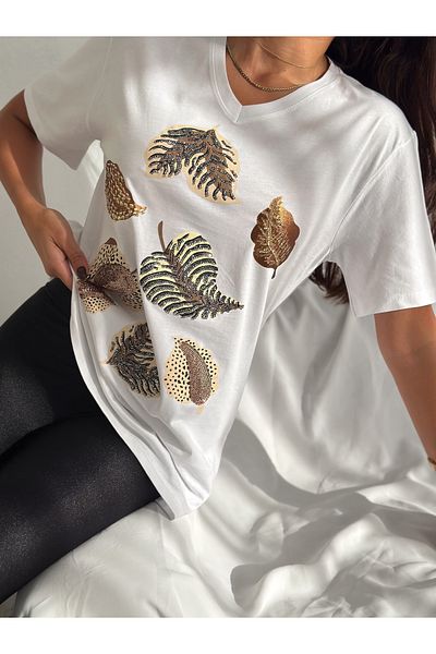 Laderra Leaves Patterned Large Size V-Neck T-Shirt