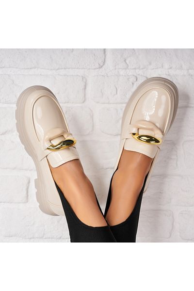 Joana Women's casual shoes Beige made of ecological patent leather Maela