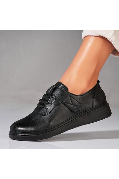 Joana Women's casual shoes in black eco-leather Kaylyn