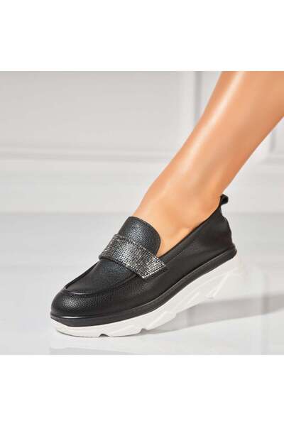 Joana Women's casual shoes in black eco-leather Akai2