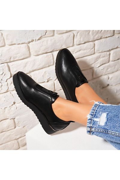 Joana Women's casual shoes in black ecological leather Sira