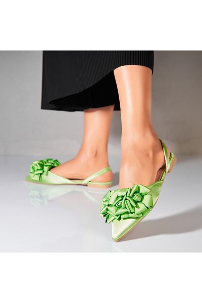 Joana Women's casual shoes Green Satin Penley