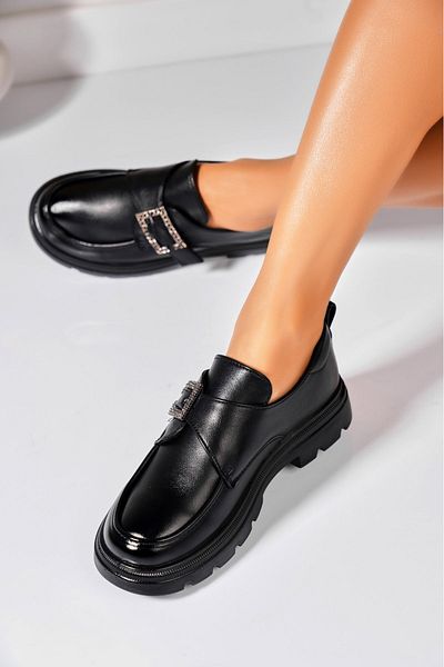 Joana Women's casual shoes in black eco-leather Genasis