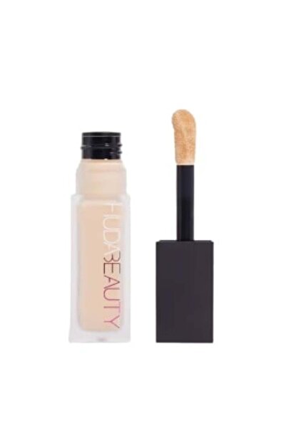 Huda Beauty Corector lichid, Huda Beauty, Faux Filter Luminous Matte, 1.3G Marshmallow, 9 ml