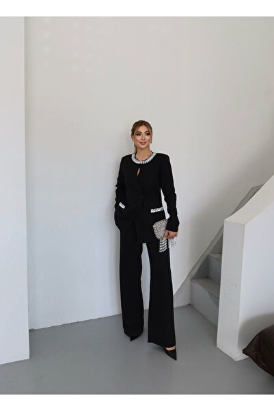 1Moda1Tarz Women's Imported Fabric Stone Embroidered Collar and Button Detailed Lined Jacket Pants Design Set