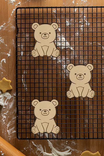 oalpo Cute Bear Cookie Mold, Dough Shaper, Biscuit Mold, Easy Cutting Tip