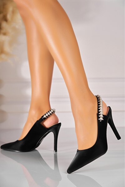 Joana Κομψά μαύρα γυναικεία παπούτσια από οικολογικό δέρμα Ezara