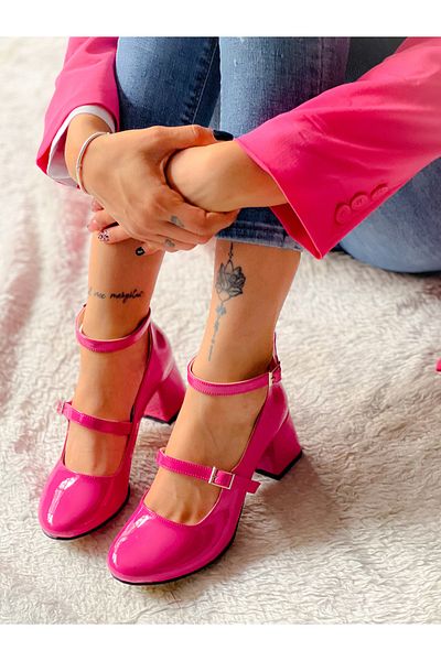 BERFONA Dasah Fuchsia Patent Leather 5 cm Heel Strap Sandals