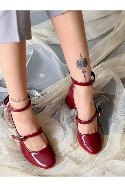 BERFONA Dasah Burgundy Patent Leather 5 cm Heel Strap Sandals