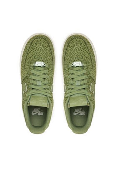 Nike Women's Sneakers FV6519 green