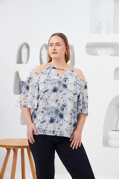 RMG Large Size Lined Ecru Blouse Chain Collar