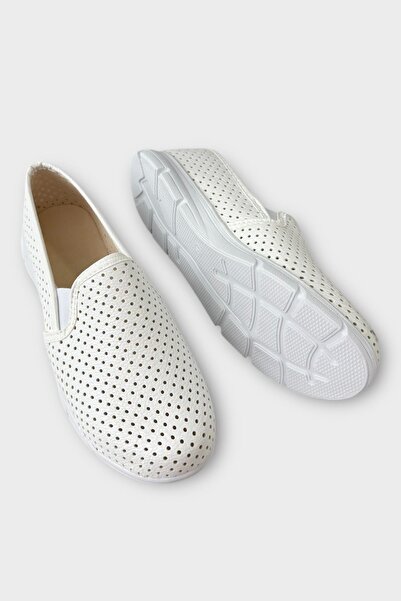 Liger Удобни и леки дамски балерини - БЕЛИ