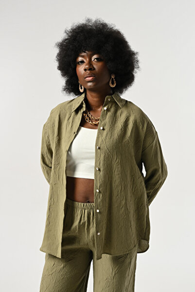 Orfeo Negro Women's Button Detailled Crinkle Fabric Solid Color Shirt