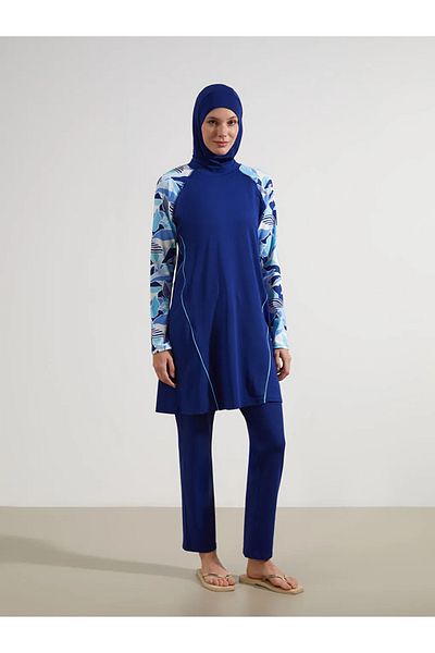 LC Waikiki Lcw Dream Navy Blue Stand Collar Patterned Women's Hijab Swimsuit Set