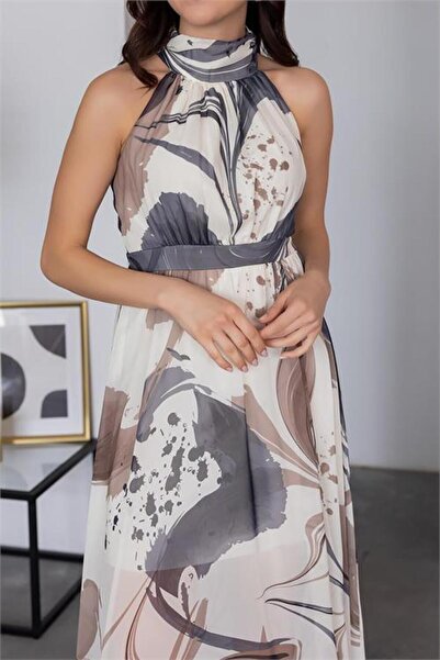 Dipmoda Προσαρμοσμένη σχεδίαση λαιμόκοψη halter Με φόδρα μάξι φόρεμα από σιφό...