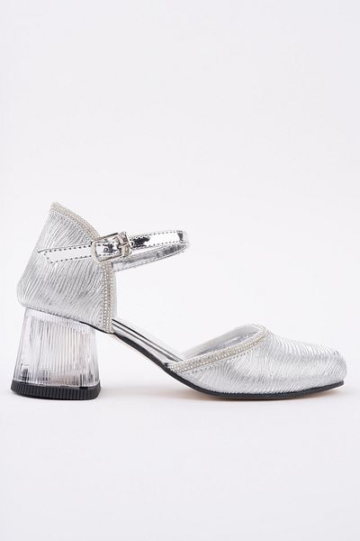 MUGGO Blossom Ankle Strap Glittered Lighted Girl's Low Heeled Shoes