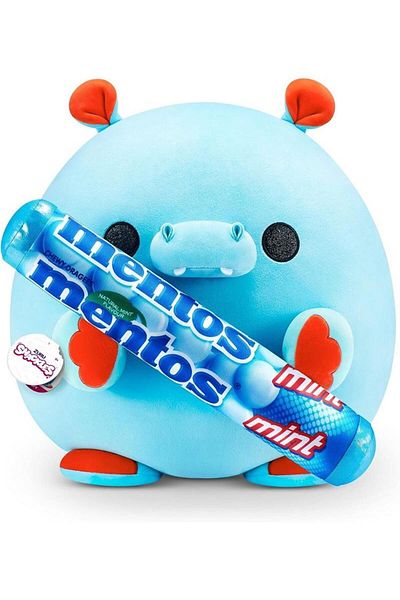 Zuru Snackles Medium - Hippo holding PLUSH Mentos Mint Flavour