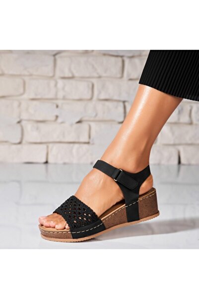 Joana Sandale dama cu platforma Negre din Piele Ecologica Sylver