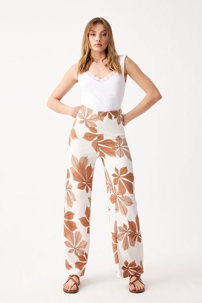 Know Women's Orange-White Floral Patterned Tube Leg Trousers