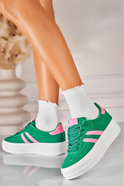 Joana Adida i de dam Piele Ecologica Verde Keyra