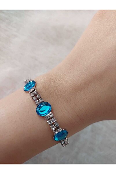 Avcıoğlu Aksesuar سوار نسائي 3 بيضاوي موديل زركون كريستال حجر مطلي بالفضة وعد...