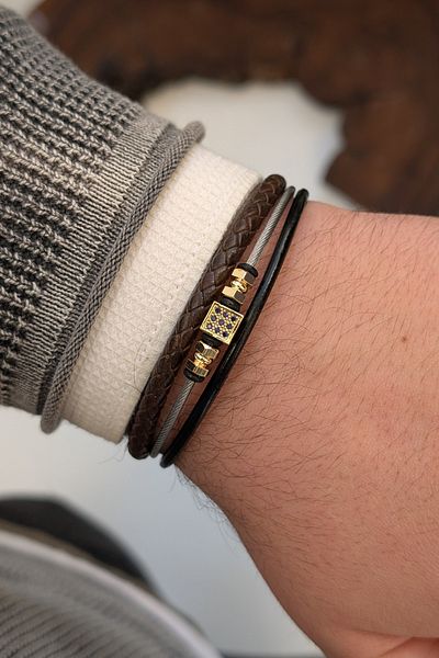 cheetah quality Zircon Stone Custom Made Genuine Leather Men's Bracelet