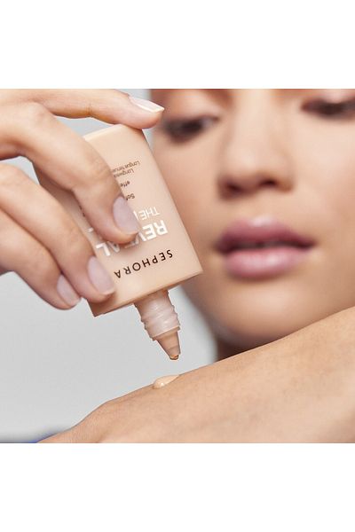 SEPHORA Reveal The Real 12HR Soft Radiant Skin Tint Lightweight, Buildable Coverage Foundation 130 N 30ML