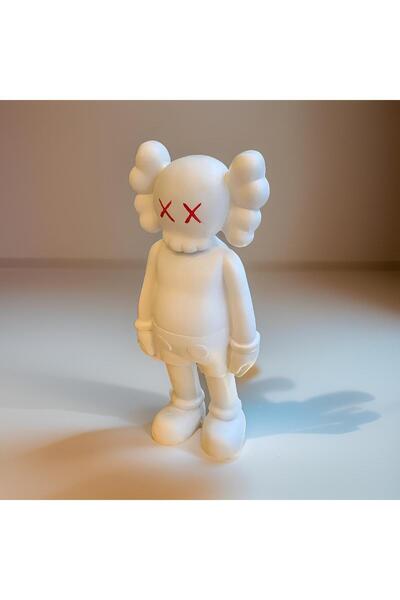 🎨 Kaws Figürler - Sanatın Eğlenceli Hali!