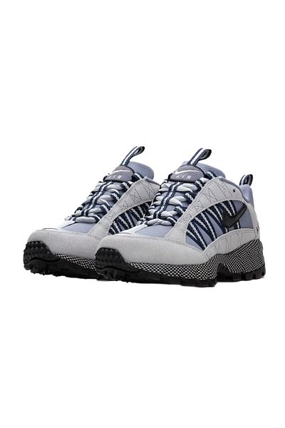 Nike In NIKE AIR HUMARA women's shoes sneakers black