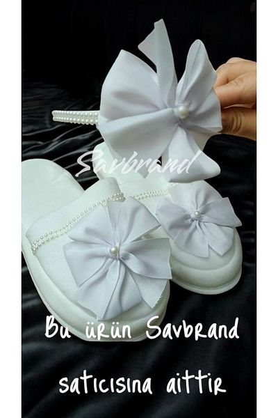 SavBrand White Bow Maternity Slippers and Crown |   Maternity Set
