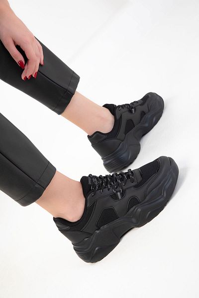 SOHO Pantofi de damă negru-negru 20574