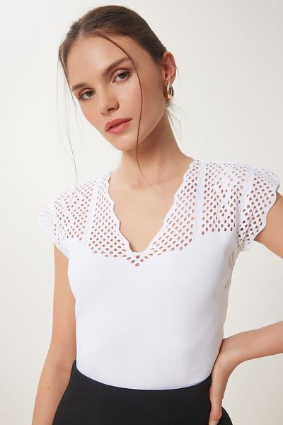 Happiness İstanbul Ecru durchbrochene Sommer-Strickbluse für Damen WA00001