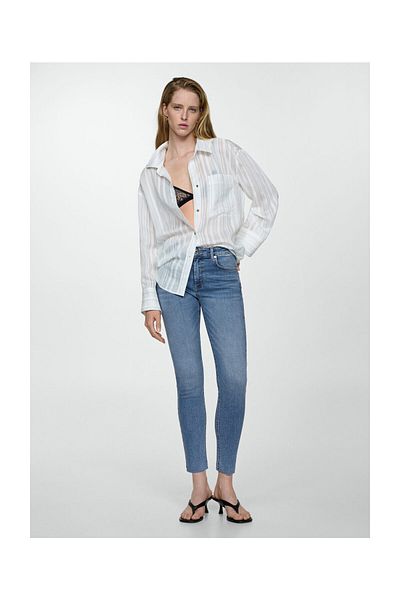 MANGO Woman Skinny-Jeans mit verkürzter Länge