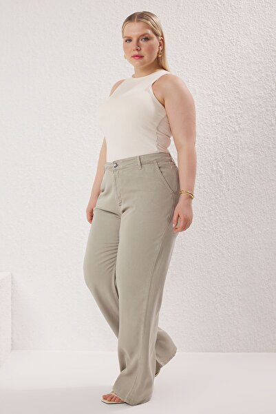 Trendyol Curve Зелений More Sustainable 100% Tencel™ Висока талія Літні джинси TBBSS25CJ00018