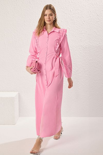 Trendyol Modest Rochie țesătă din bumbac cu dantelă roz TCTSS25EB00091