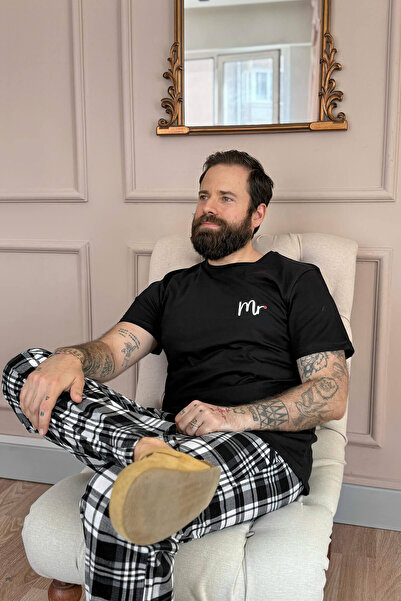 Pijamaevi Black Mr. Short Sleeve Lover Family Pajamas - Men's Set