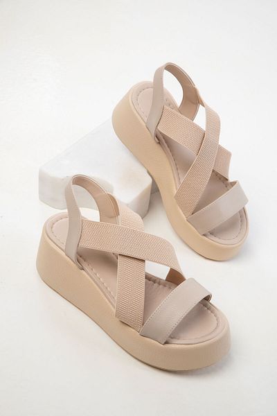 SOHO Beige Damenschuhe mit Keilabsatz 20570