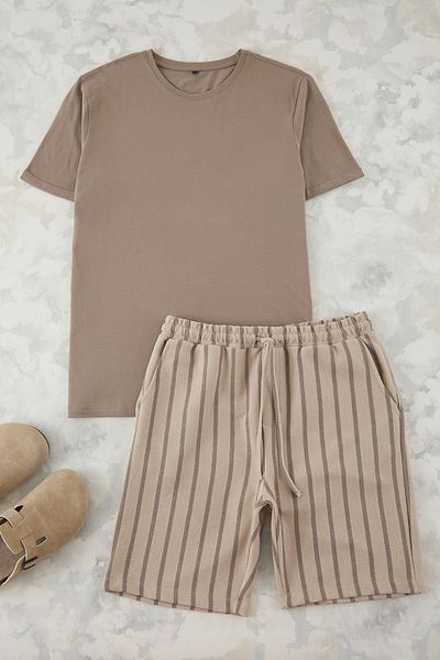 Trendyol Collection Béžová pruhovaná pletená pyžamová souprava Regular Fit TMNSS25PT00029