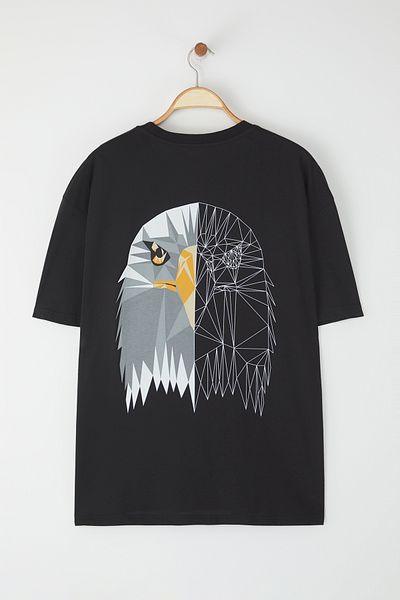 Trendyol Collection Μαύρο μπλουζάκι Oversize Cut Eagle με στάμπα 100% βαμβάκι