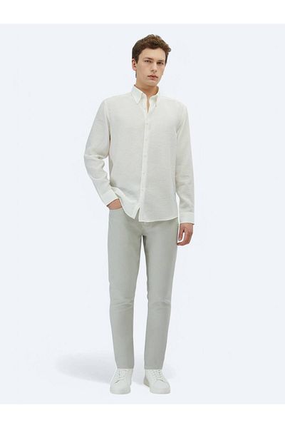 Kip White Regular Fit Woven Casual Shirt