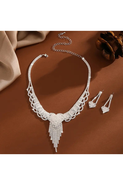 byozanyılmaz Complete Gems-Engraved Design Pendant Earring Set