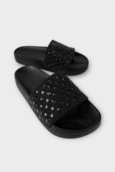 Liger Casual Terlikı BLACK - Stylish Summer with Stone Enough Date Blackage Home Beach Vacation