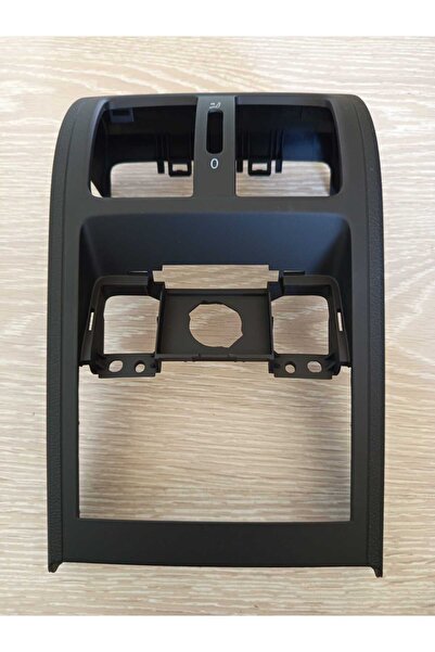 Volkswagen VW VOLKSWAGEN PASSAT B7 KONSOL ARKASI EOM 3AA 864 376 MODEL 2011-2014