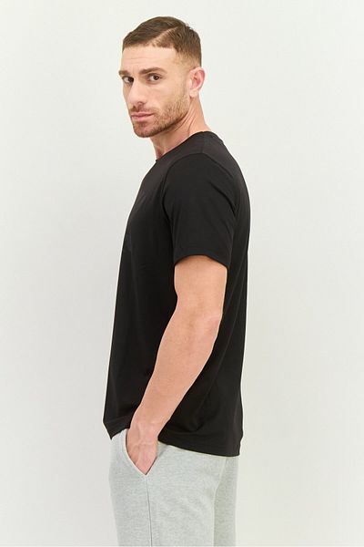 Puma Men Sportswear Fit Short Sleeves Outdoor T-Shirt, Black