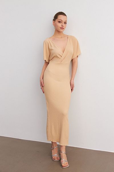 Trendseninle Γυναικείο μπεζ φόρεμα μάξι με διπλό στήθος με σκίσιμο γιακά