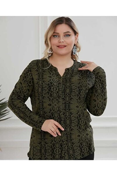 Gülgiyim BÜYÜK BEDEN HAKİM YAKA ÖNÜ DÜĞMELİ PENYE GÖMLEK