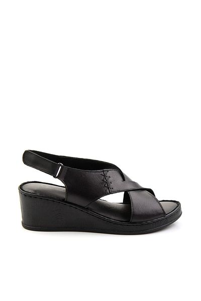 Bambi Black Leather Women's Sandals K05552001203